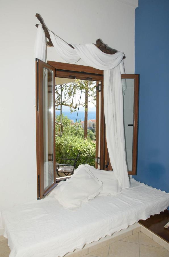 Assos Caldera Apartment Asos ภายนอก รูปภาพ